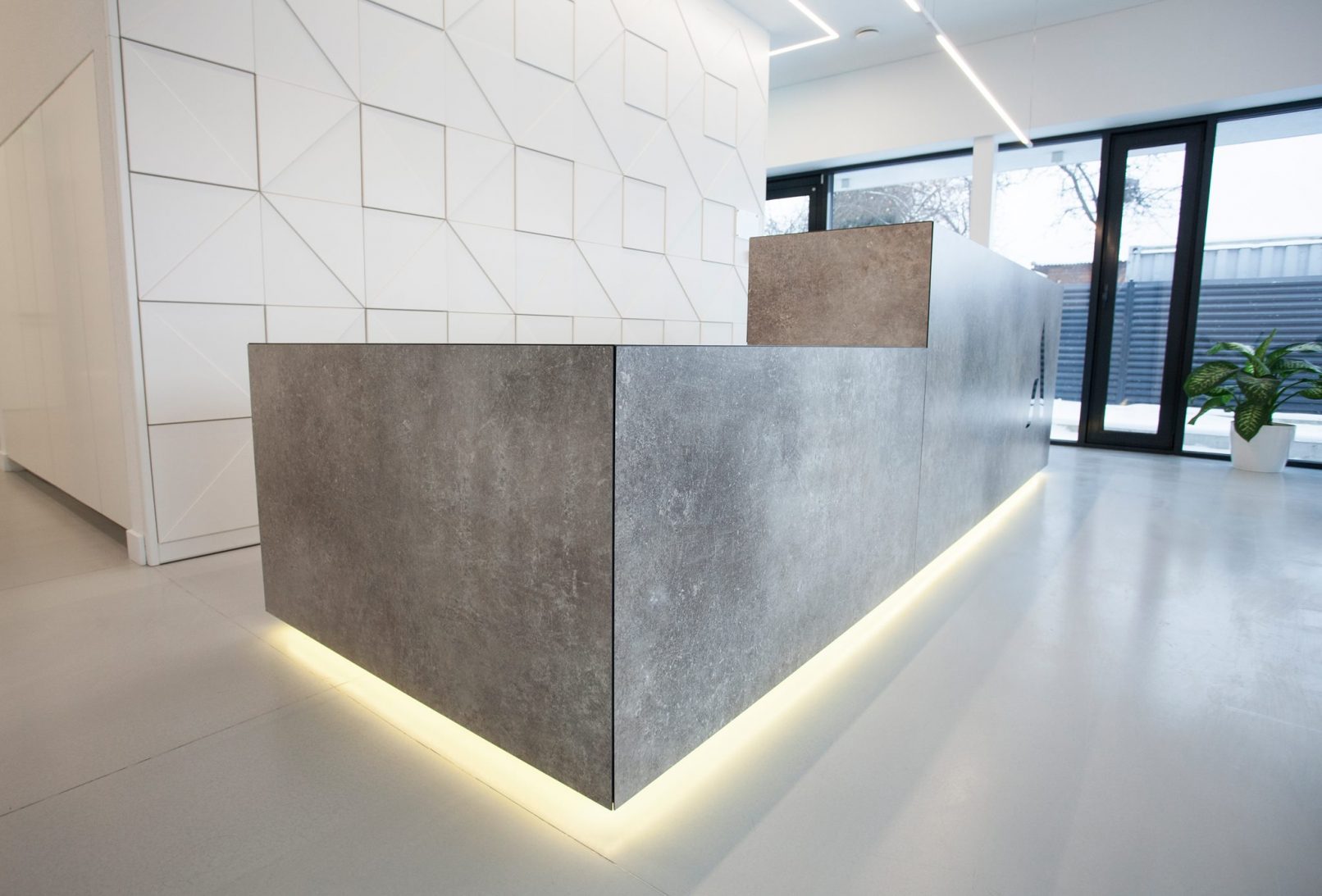 Odontologijos klinikos interjeras dizaineris kaune