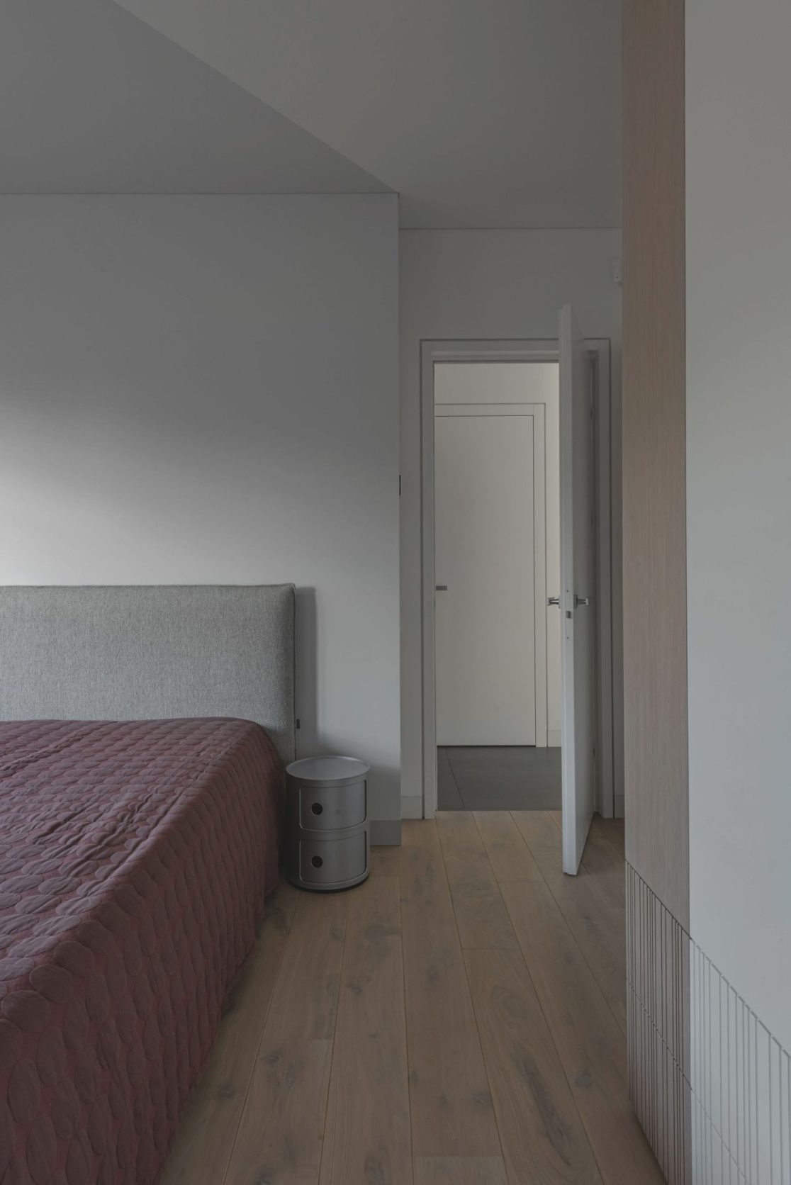 Minimalistinis skandinaviskas interjeras dizaineris kaune