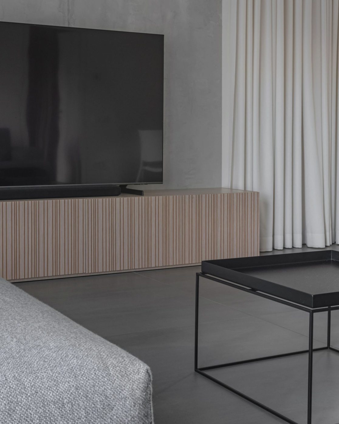 Minimalistinis skandinaviskas interjeras dizaineris kaune